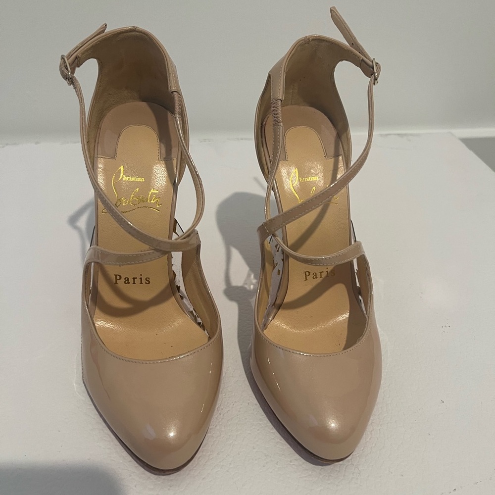 Christian louboutin crossetinetta 100 patent leather nude heels